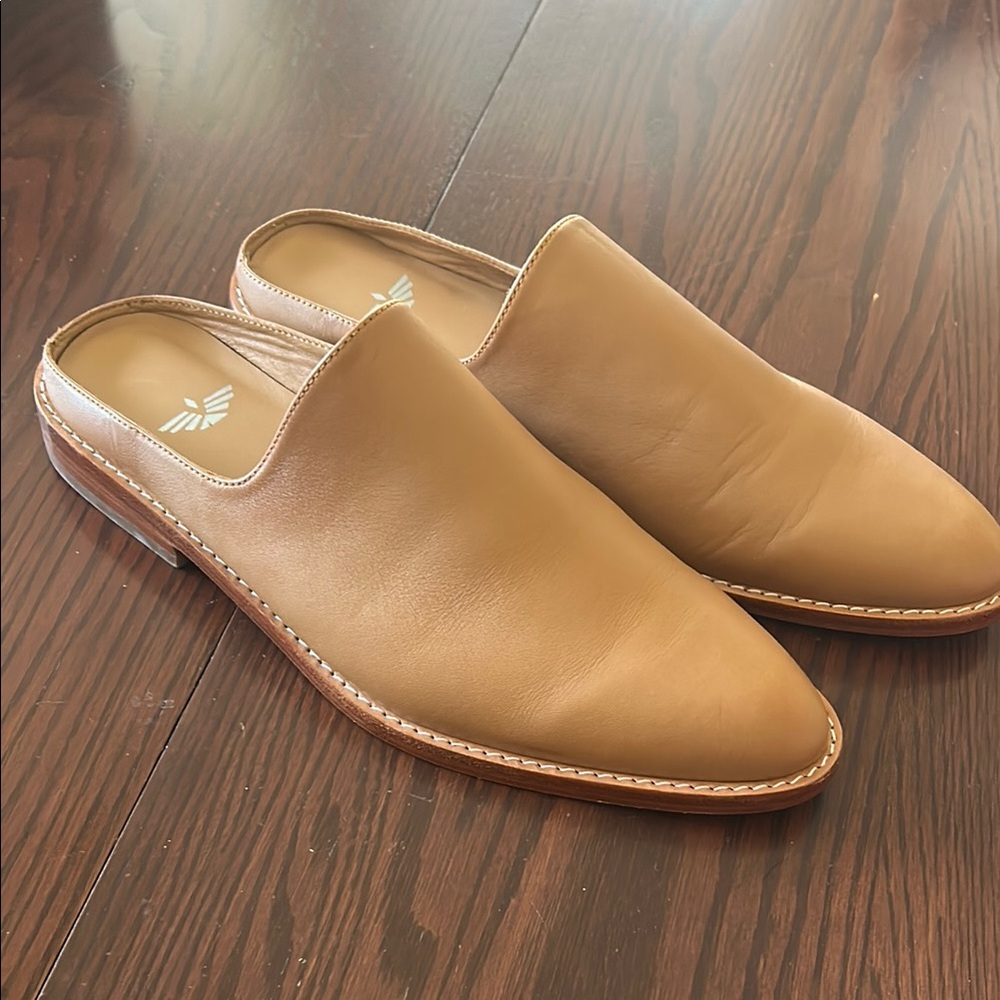 FORTRESS OF INCA Tan Leather Mules with Pointed Toe